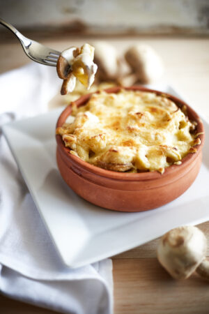 Tortellini mit Champignion-Rahmsauce